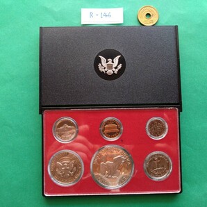 外国コイン アメリカ (Rー１４６) プルーフセット １９７７年 １ドル硬貨 ５０セント硬貨 他おまとめ ６枚 の画像8