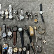 大量 セイコー、シチズンなど、自動巻き、懐中時計等 腕時計 まとめ売り　約65個　ジャンク品_画像3