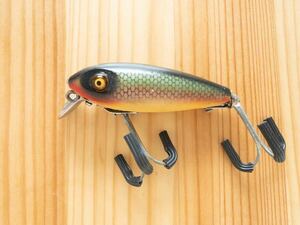 へドン リバーラント ウッド グラスアイ ２ピースリグ Nカラー / Heddon River Runt #119 : N(Red Dace Scale)