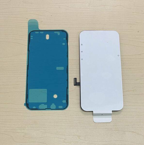 iPhone 13 OLED 純正有機EL 未使用【純正再生品 】フロントパネル 画面 液晶 修理 交換 。防水シール付き