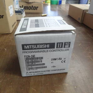 たぶん　未使用　MITSUBISHI　三菱 　FX2N-2AD　アナログ入力ブロック シーケンサー