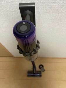 最長73分間Dyson コードレスクリーナー V11 fluffy+ sv14