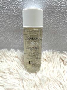 Dior ディオールスノーエッセンスオブライトマイクロローション(薬用化粧水)