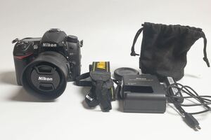 【中古】Nikon D7000 + AF-S DX NIKKOR 35mm F1.8G デジタル一眼レフカメラ ボディ+レンズ