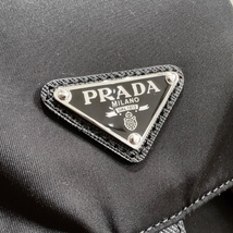 プラダ PRADA ミディアム Re-Nylon バックパック 1BZ811 ブラック シルバー金具 ナイロン/サフィアーノ リュック レディース 中古_画像6