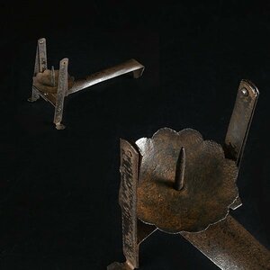 【加】1609e 【現状】 時代 鉄製 自在燭台 / 手燭台 掛燭台