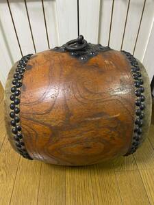  nagadodaiko японский барабан . futoshi тамбурин без тарелочек уголок есть удар поверхность 26.5cm туловище высота 30cm вес примерно 4.6kg Mai шт. праздник б/у *0913