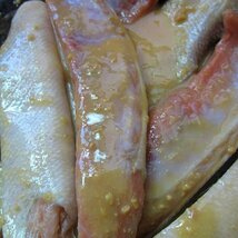 知床産「秋鮭ハラス西京漬け400g」マイルドな味噌と、とろける脂が絶品!!_画像3