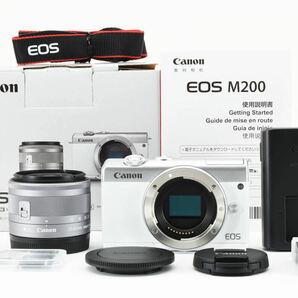 【美品】キャノン Canon EOS M200 15-45mm レンズキット 《人気のホワイトカラー》           MY040465A3014の画像1