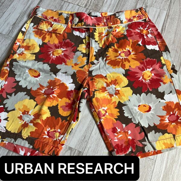 URBAN RESEARCH アーバンリサーチ 総柄 花柄 ハーフパンツ ショートパンツ パンツ