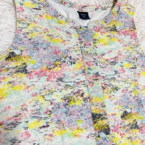 GAPKIDS＊ワンピース＊花柄＊130cm 総柄