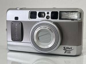 ◆ FUJIFILM フジフィルム SILVI F135 カメラ 動作未確認 現状品 ◆