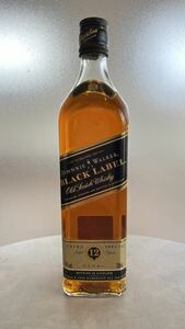 ●【未開栓】JOHNNIE WALKER ジョニーウォーカーブラックラベル12年 700ml 40%●