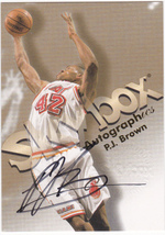 P.J. Brown 1998-99 SkyBox Premium Autographics_画像1