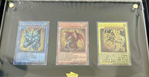 遊戯王 カードゲーム25周年記念商品「三幻神」スペシャルカード（ステンレス製）三枚のみ　オベリスク オシリス ラー　