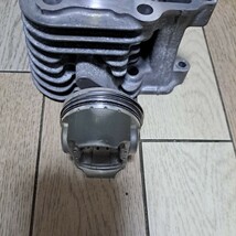 ヴェクスター　ベクスター125CC　CF42A 純正シリンダー　ピストンセット_画像8