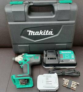 ＃3187【☆動作確認済☆】Makita マキタ 充電式 インパクトドライバ M695D 収納ケース 充電器 付 DIY 電動工具 ドリル