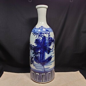  one . sake bottle blue and white ceramics height approximately 37cm bottom width approximately 14cm weight approximately 1.35kg ceramics era thing antique flower vase vase long-term keeping goods [KT0057]