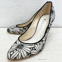 1441◎ 日本製 DIANA ダイアナ 靴 シューズ パンプス ハイヒール 花柄 刺繍 カジュアル ホワイト レディース24.0_画像1