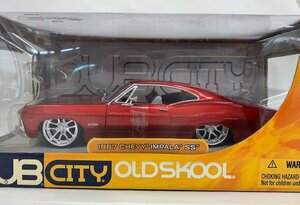 【開封・中古品】DUB CITY　OLD　SKOOL　1967　CHEVY　IMPALA　SS　Jada TOYS　2005 　No.53317　(管理番号：060111）