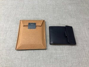 【中古品】belloy　2つ折りレザー財布　ネイビー系　　(管理番号：049104)