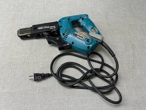 【中古品】Makita マキタ　オートバックスクリュードライバー モデル6863 (管理番号：049110)