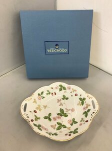 【未使用品】WEDGWOOD ワイルドストロベリー ウィンザートレイ (管理番号：059102)