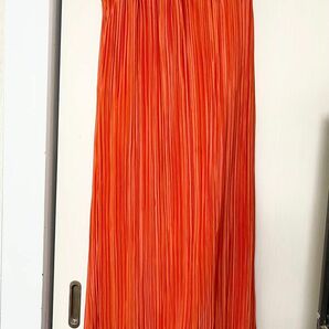 プリーツ スカート ロング オレンジ 春 夏 レディース カジュアル シンプル ウエストゴム プリーツロングスカート