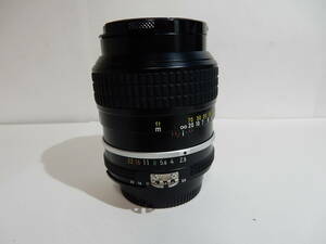 ニコン　NIKKOR 105mm 1:2.5 