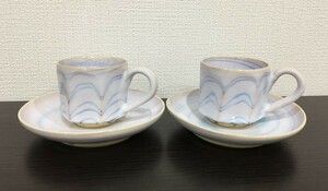 ◆ ティーカップ　ソーサー　２セット　薄紫　焼き物　陶器　食器　紅茶　珈琲　リラックス　カップ　コップ　皿　茶器