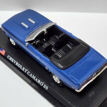 ミニカー CHEVROLET CAMARO SS デルプラドカーコレクション 世界の名車コレクション スケール1/43 ブルー ケース付き _画像9