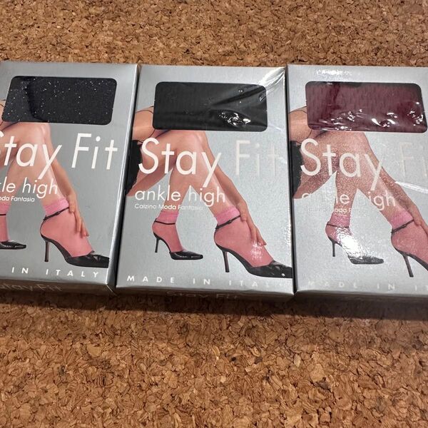 Stay Fit アンクルハイ ソックス 靴下 スポンジムーンライト ブラック レッド3点セット