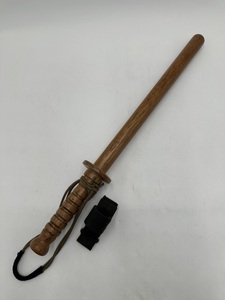 m0664 beautiful goods wooden . stick total length 54cm / police old police antique collection 