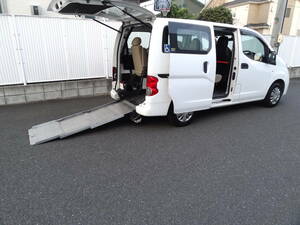 埼玉発 NV200 バネットバン 7人乗り 8ナンバー 車いす移動車 福祉車両 車イス 固定装置付き スローパー 安心のタイミングチェーン 機関好調