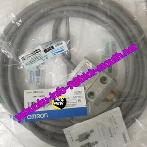 【★新品 複数在庫！- 10個】OMRON/オムロン D4C-1402 小型セーフティ スイッチ【６ヶ月保証】