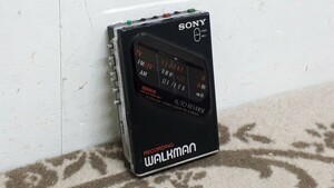 ポータブルカセットレコーダー ソニー WM-F203 ウォークマン ステレオ オーディオ SONY WALKMAN ラジオ 昭和 レトロ 八王子市 引き取りOK