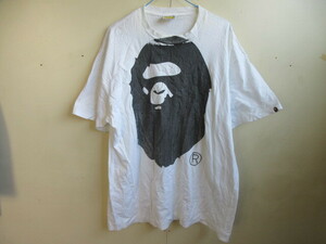 A BATHING APE A Bathing Ape T-shirt XL size made in Japan 100%cotton