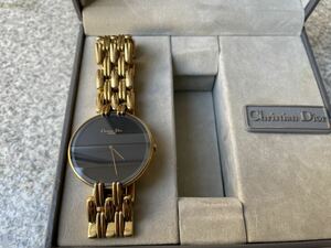 クリスチャンディオール　ドレスウォッチ　黒文字盤 腕時計 Christian Dior ブラック文字盤 クオーツ バギラ クオーツ/47 154-2