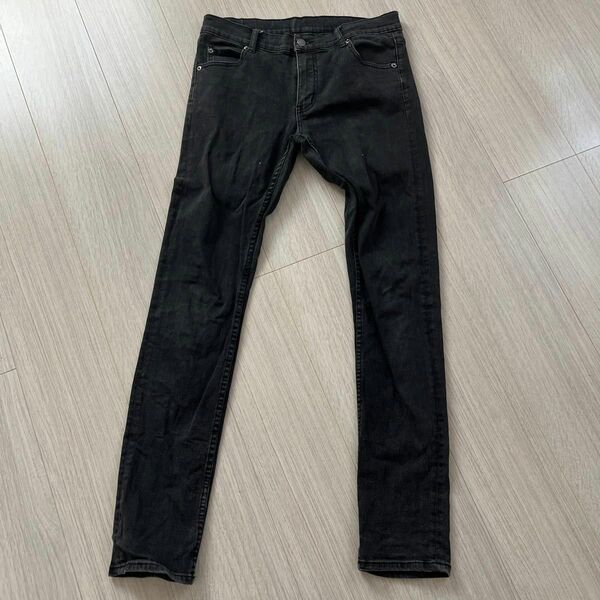 CHEAP MONDAY チープマンデー TIGHT NEW BLACK スキニー ストレッチデニム タイトメンズ 黒 ジーンズ