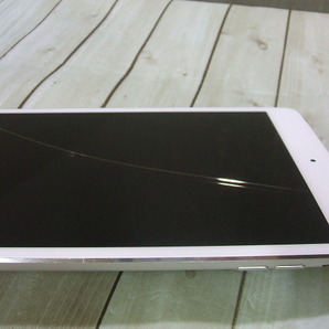 【Apple iPad mini2 32GB】ME824J/A A1490 Wi-Fi＋Cellular 画面割れの画像5