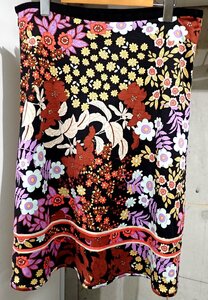 定価9万円↑ 高級 シルク混 極美品 レオナール ボタニカル フラワー 花柄 ブラック マルチ 67 L スカート 1157