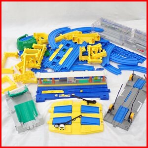 * Takara Tommy Plarail large amount set . cut / roadbed / block . legs / double Stop rail / Home door station other / Junk &1808300305