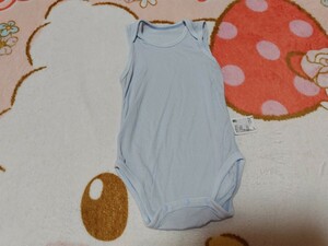  Uniqlo air rhythm body suit 70