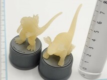 ゴジラ ボトルキャップコレクション 劇場限定版 フィギュア 蓄光ver.2セット[24e10検]GodzillaガメラGameraジオラマMothraモスラ 怪獣名鑑_画像2