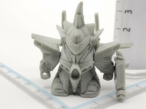 ガン消し SDガンダム コマンダーバウ 灰色 銃欠品[24e29検]GUNDAM消しゴム フィギュアFigurine塩ビ ゴム人形 外伝 円卓の騎士 武者頑駄無