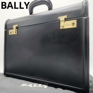 1円【大容量・丈夫】バリー アタッシュケース ボックス型 頑丈 A4 メンズ 本革 黒 BALLY メンズ ビジネスバッグ ダレスバッグ 書類カバン