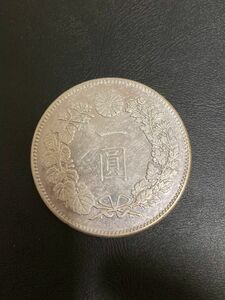 新1円銀貨 明治22年 26.98ｇ 直径 38.0mm 厚さ2.6mm