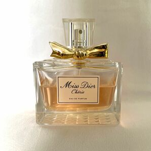 ミス ディオール シェリー クリスチャンディオール Dior cherie Miss オーデパルファム EDP