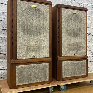 □t2644 中古品★  TANNOY タンノイ Stirling ペアスピーカー スタンド付き 【ヤマトボックスチャーター便/法人様のみ利用可能】の画像1