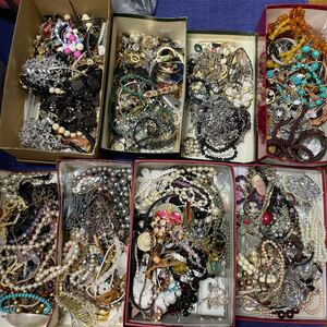  approximately 11.7kg accessory summarize large amount necklace brooch earrings etc. plating imite-shon
